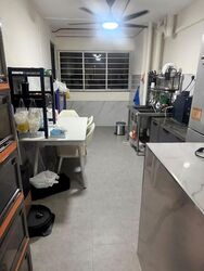 Yishun Street 11 (D27), Shop House #626015351